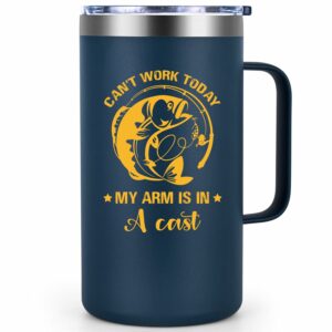 Qtencas Fishing Gifts for Men, I Can't Work Today My Arm is in A Cast, 20oz Insulated Stainless Steel Coffee Mug for Dad Papa Grandpa Fishing Lover on Birthday Father's Day...